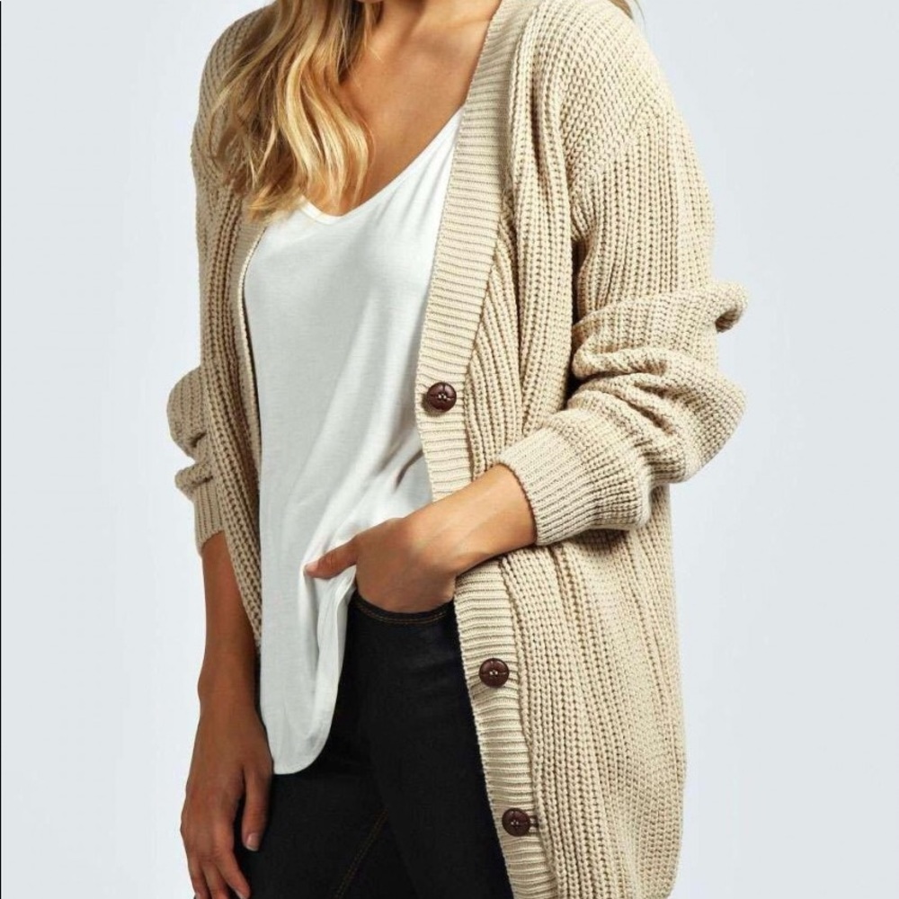 NEW W TAGS Boohoo Knitted Cardigan